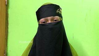 I HAD SEX WITH A BEAUTIFUL BANGLADESHI SLUT.