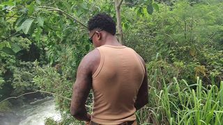 SEXO SELVAGEM EM PUBLICO NA CACHOEIRA ,COM PESCADOR 100%ANAL BRUTO DESTRUIDA POR GARGANTA PROFUNDA AO EXTREME ENGOLINDO XIXI MIJO