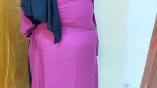 ARAB BIG BOOBS CURVY MOROCCAN HOT STEPMOM CLEAN MY ROOM, THEN I SEE HER BIG ASS & START MASTURBATION