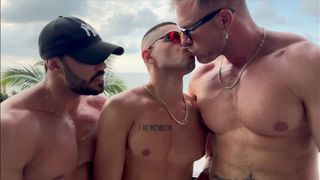 MEU AMIGO AUSTIN WOLF VEIO AO BRASIL E NAO PODIA DEIXAR ELE IR SEM QUE FUDESSE UM MALOKA DAQUI. ELE GOSTOU TANTO QUE JA QUER VOLTAR. - PARTE II