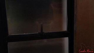 A ESPOSA DO CASADOS MOEMA DEU PARA DOIS BBCS DOTADOS E GOZOU NA NA FRENTE DO MARIDO