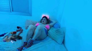 31 YEAR OLD WHO LOVES BIG DICK!