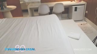 Dei um cha buceta no cara