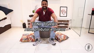 MAY AKEMI em ENTREPADAS DO TIGRAO 11