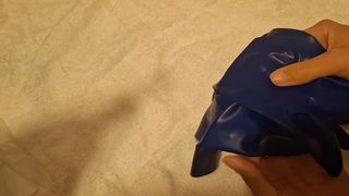 DREAMOFEVOLUTIONVIP.DE - BLUE LATEX GLOVES