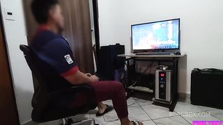If my cousin wants to play on my PC, she has to do it sitting on my lap