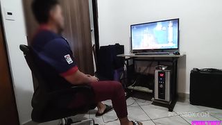 If my cousin wants to play on my PC, she has to do it sitting on my lap