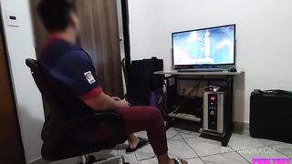 If my cousin wants to play on my PC, she has to do it sitting on my lap