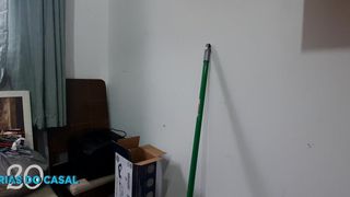 Peitos grandes e gigante