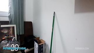 Peitos grandes e gigante