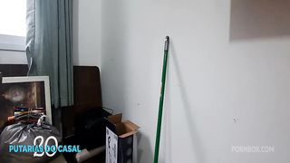 Peitos grandes e gigante