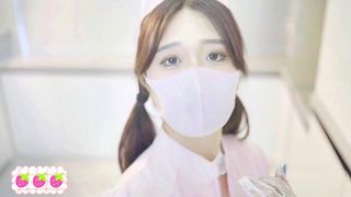 淫荡护士精液采集灌满嫩穴流出,饥渴起来医生与病人发生关系