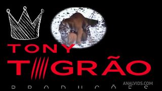 TAIS DAEVA nos BASTIDORES DO TIGRAO 1