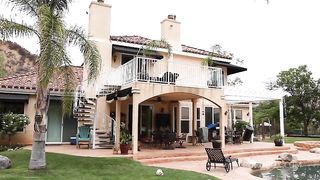 Bonnie Rotten and Dana DeArmond have multiple orgasms in Sisters 2