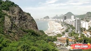 Minha amiga, Ana Julia , cheia de tessao me liga e me chama para tranzar