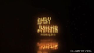 Bbw colocou o plug no cu no banheiro do hospital - Mary Jhuana