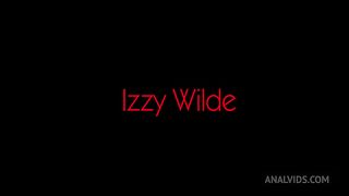 TRANSEXPOV: Izzy Wilde in Hardcore Yoga