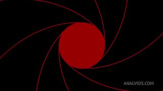 TRANSEXPOV: Izzy Wilde in Hardcore Yoga