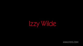 TRANSEXPOV: Izzy Wilde in Hardcore Yoga