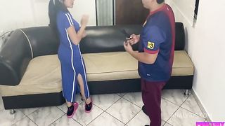 Giving my cousin massages I rub my cock up her ass without her noticing