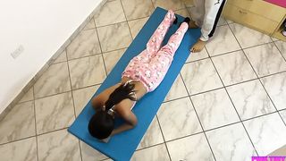 I Massage my Innocent Niece to Grab her Buttocks and touch her pussy to get her Aroused