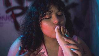 BBW FEET WORSHIP: TICKLING, LICKING, AND TOE SUCKING