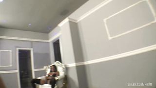Brenda e Chiara in the sex room with the masked man