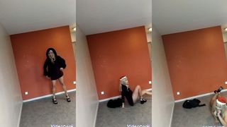 GROSSE SALOPE CUL MATURE STRIP-TEASE