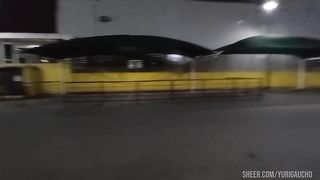 Transando no banheiro do supermercado com a loira safada