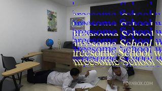 Threesome school with the miss Roxana