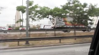 Adoramos foder uma estudante ninfetinha