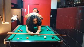 SINUCA DO SEXO COM TRAVESTI GOSTOSA