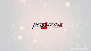 Gozando e gritando no banheiro