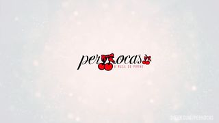 Gozando e gritando no banheiro