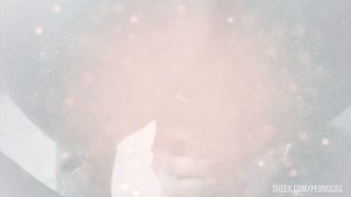 Gozando e gritando no banheiro