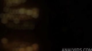 Bbw mostrando seus dildos no cuzinho e na buceta