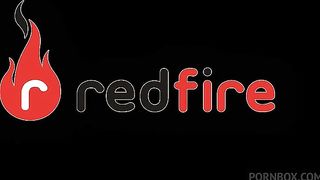 Verao sexy! Uma resenha na piscininha com muita sacanagem com Giovanna Bombom e Betina Alvarenga [Part 1]