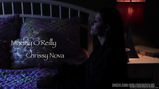 Curvy Big Tits Lesbians Get Their Fuck On