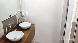 Tesao matinal e tirando a virgindade da namorada do meu melhor amigo Vagninho e Kel Aguiar