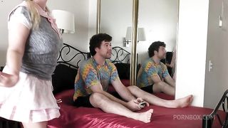 Stepsister lets her stepbrother fuck her butthole