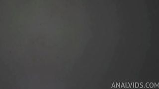 STRIPPER SAFADA FODE COM 2 AMIGOS