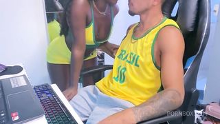 my hot neighbor was sad with the meltdown of brazil in the cup and came to console herself by sitting on the hard and thick dick