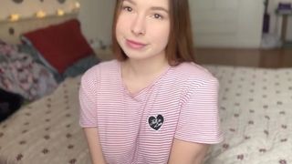 CUTE SEXY FINGERING PUSSY