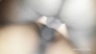 era pra ser apenas um aniversario, mas no final da festa a putaria rolou solta com direito a dupla penetracao