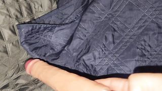 Encuentro A mi Hermanastra sin Ropa bajo las sabanas Y Aprovecho la oportunidad