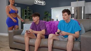 I WISH I HAD A HOT STEPMOM