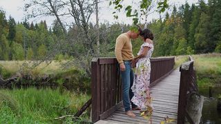 MADE ME AN OFFER! THERE S NO TIME TO EXPLAIN - JUST FUCK ME!