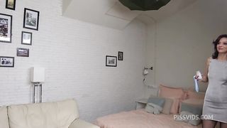 Stephaniya Live behind the scenes 1 wet