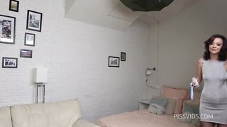 Stephaniya Live behind the scenes 1 wet