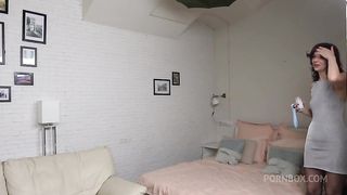 Stephaniya Live behind the scenes 1 dry